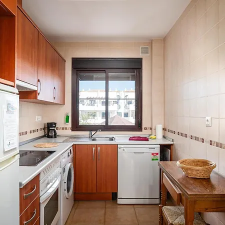 Apartment Coto 4 20 *